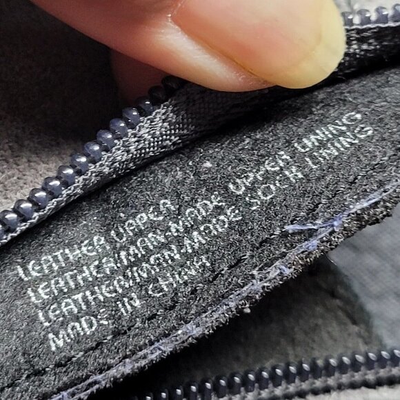 Earth Women's Sz 8.5 Suede Leather Bootie Charcoal Grey Memory Foam Exc Cond - Picture 9 of 9